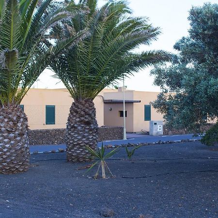 Gbh Volcanic Beach La Oliva Extérieur photo